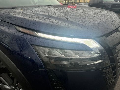 New 2026 Nissan Pathfinder SV AWD/4WD image 37