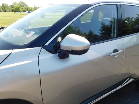 Used 2021 Nissan Rogue SL w/ Premium Package AWD/4WD image 11