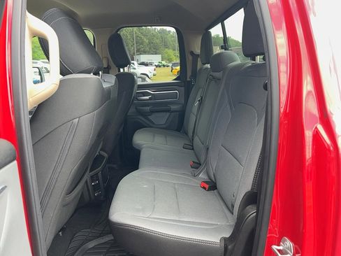Used 2019 RAM 1500 Big Horn RWD image 27