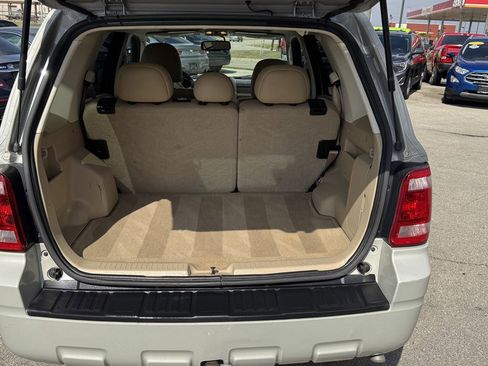 Used 2009 Ford Escape XLT image 11