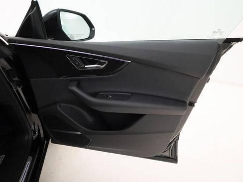 Used 2019 Audi Q8 Prestige image 21