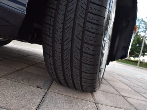 Used 2007 Mercedes-Benz CLK 350 Cabriolet image 90