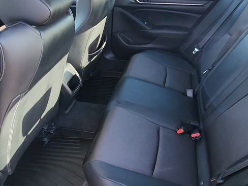 Used 2022 Honda Accord Sport image 15
