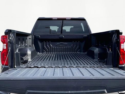 Used 2024 Chevrolet Silverado 1500 LT image 18