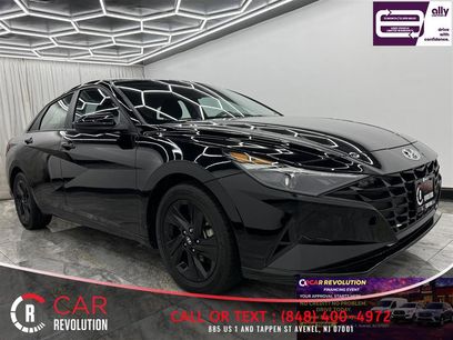 Used 2023 Hyundai Elantra SEL