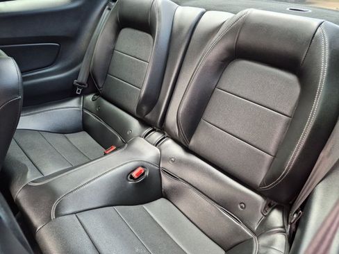 Used 2019 Ford Mustang Premium RWD image 15