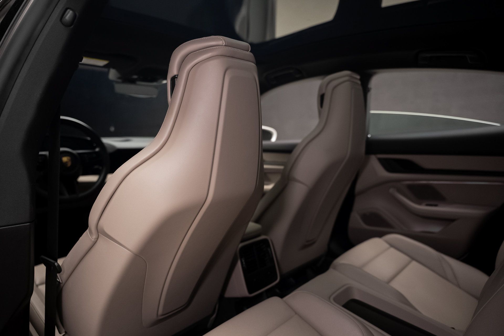 Used 2022 Porsche Taycan 4S AWD/4WD image 66