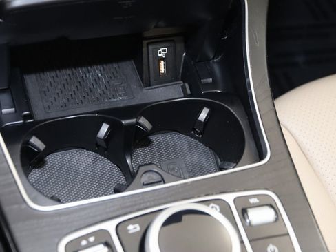 Used 2019 Mercedes-Benz C 300 4MATIC Sedan image 31