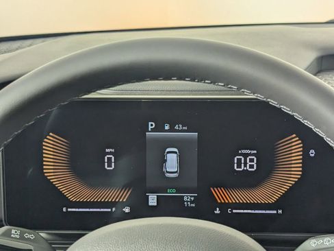 New 2026 Kia Carnival EX FWD image 17