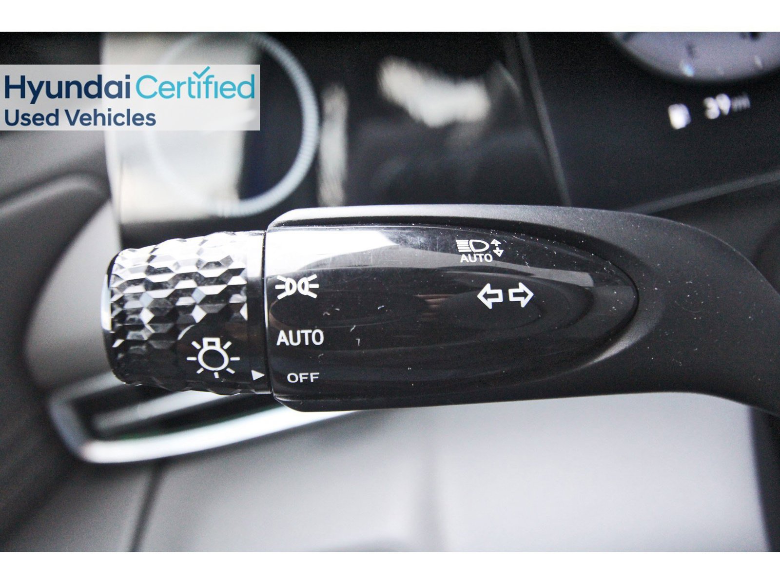 Certified 2025 Hyundai Elantra SEL FWD image 19