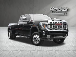 Used 2025 GMC Sierra 3500 Denali AWD/4WD video 2