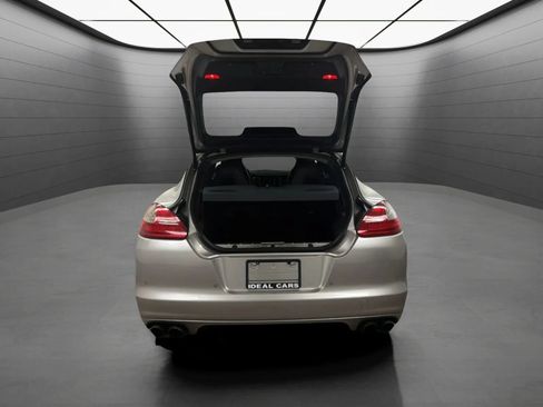 Used 2012 Porsche Panamera S RWD image 19