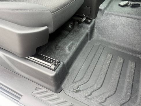 Used 2025 Chevrolet Silverado 1500 W/T RWD image 77