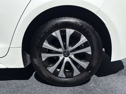 Used 2022 Toyota Corolla LE FWD image 37