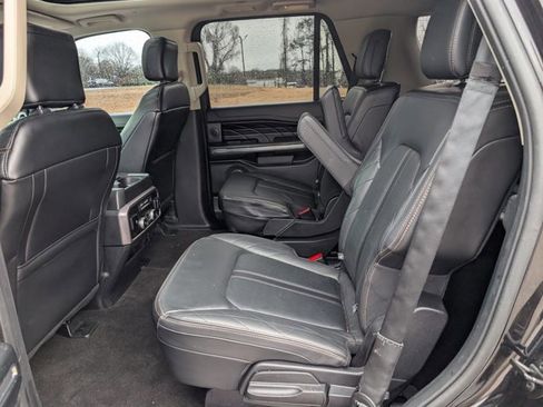 Used 2021 Ford Expedition Platinum image 14