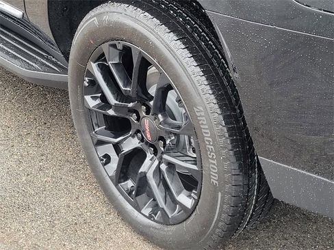 New 2026 GMC Yukon XL Elevation w/ Elevation Premium Package image 7