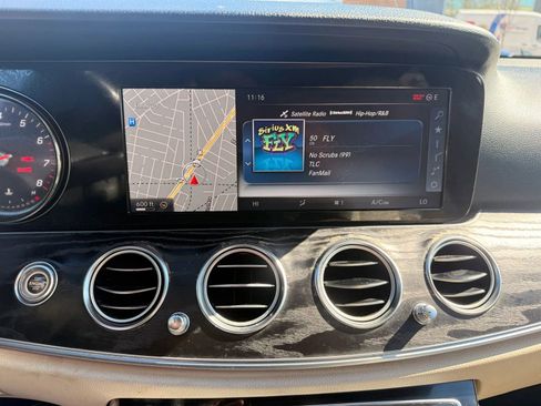 Used 2017 Mercedes-Benz E 300 E 300 4MATIC Sedan 4D w/ Premium 1 Package image 22