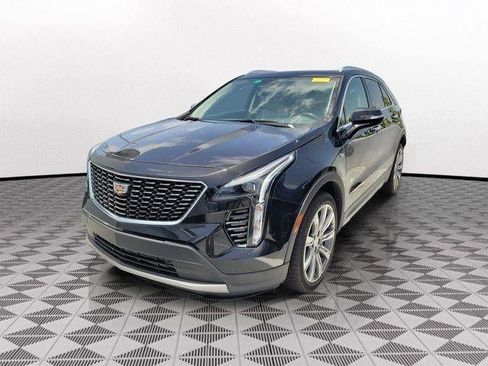 Certified 2023 Cadillac XT4 Premium Luxury w/ Driver Assist Package FWD image 2