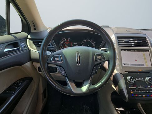 Used 2018 Lincoln MKC Reserve w/ MKC Technology Package AWD/4WD image 13