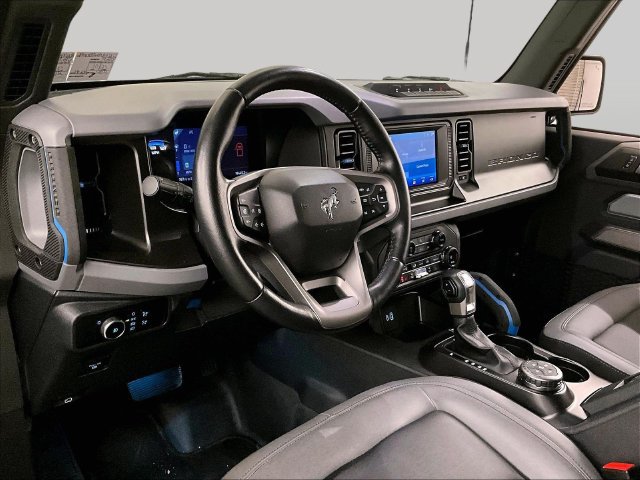 Used 2023 Ford Bronco Black Diamond w/ Sasquatch Package AWD/4WD image 12