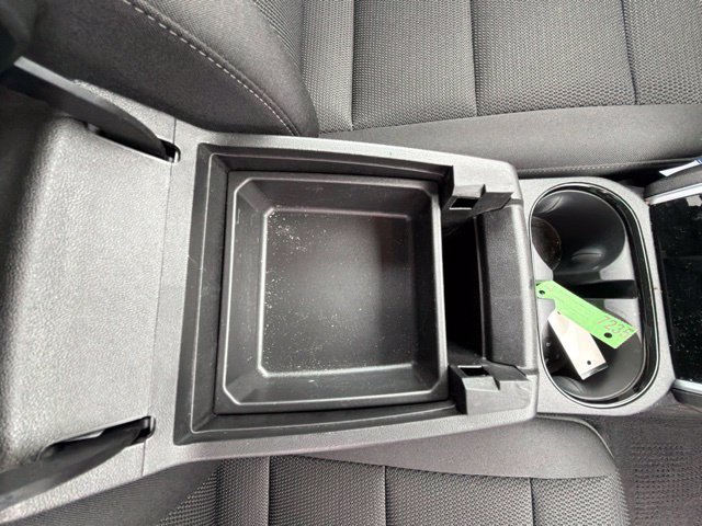 Used 2024 Chevrolet Colorado LT w/ LT Convenience Package II RWD image 28