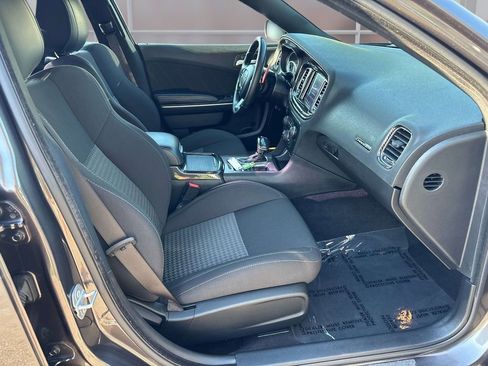 Used 2019 Dodge Charger R/T RWD image 16