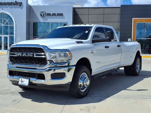 Used 2020 RAM 3500 Tradesman AWD/4WD image 3