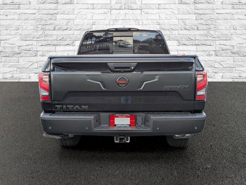 Used 2021 Nissan Titan PRO-4X w/ Pro-4x Convenience Package image 7