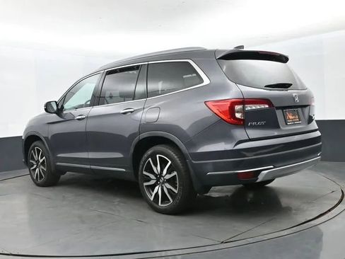 Used 2022 Honda Pilot Touring image 9