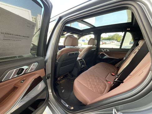 New 2026 BMW X5 M60i image 24