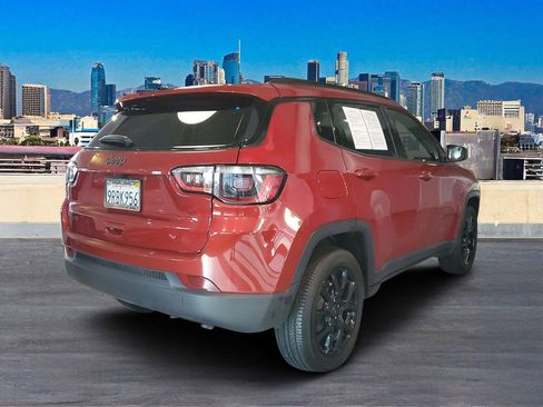 Used 2025 Jeep Compass Latitude w/ Altitude Special Edition image 4