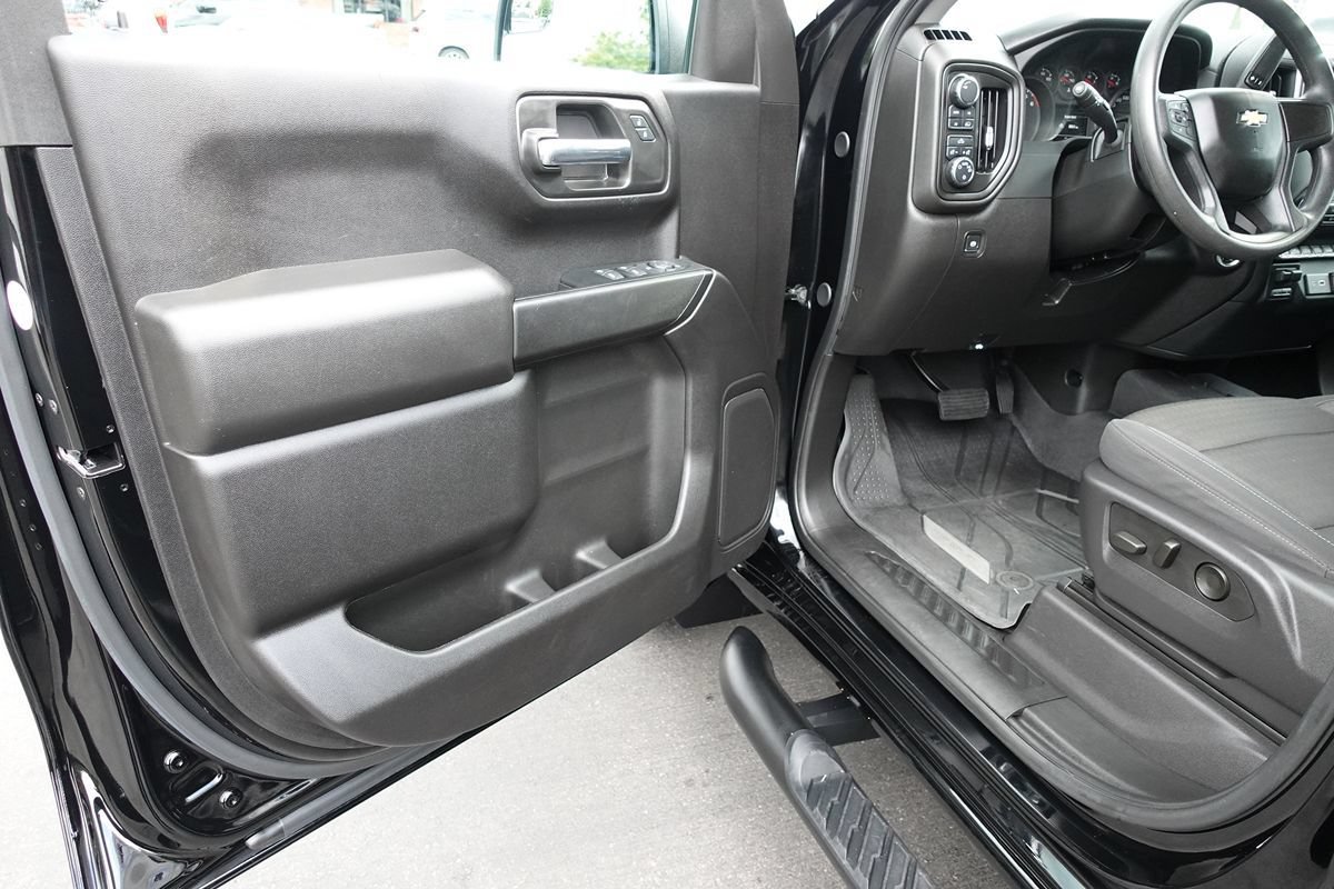 Used 2024 Chevrolet Silverado 1500 Custom AWD/4WD image 14