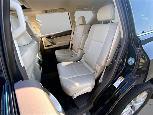 Used 2017 Lexus GX 460 Premium AWD/4WD image 21