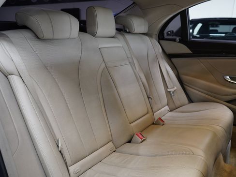 Used 2018 Mercedes-Benz S 450 Sedan image 29