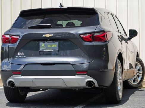Used 2021 Chevrolet Blazer LT FWD image 4