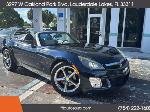 Used 2008 Saturn Sky Red Line image 2