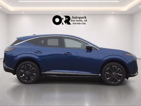 Used 2025 Nissan Murano Platinum w/ Cargo Package AWD/4WD image 6
