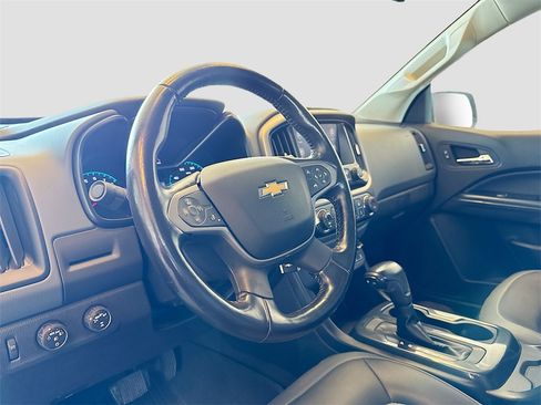 Used 2019 Chevrolet Colorado Z71 image 9