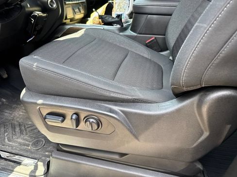 Used 2022 Chevrolet Silverado 1500 LT Trail Boss w/ Bed Protection Package AWD/4WD image 13
