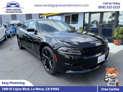 Used 2018 Dodge Charger SXT w/ Blacktop Package