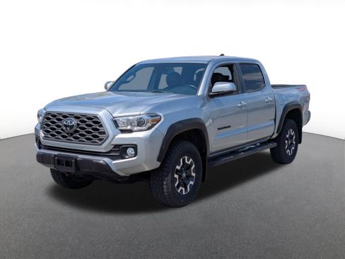 Used 2023 Toyota Tacoma TRD Off-Road w/ TRD Premium Off Road Package AWD/4WD image 5