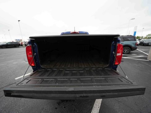 Used 2015 Chevrolet Colorado LT w/ LT Convenience Package AWD/4WD image 27