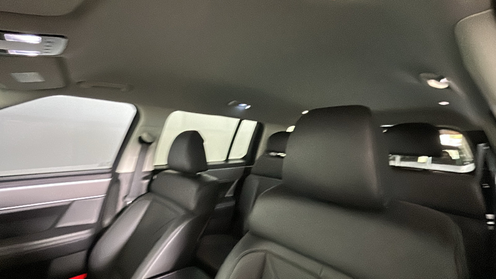 Used 2025 Hyundai Santa Fe SEL AWD/4WD image 14
