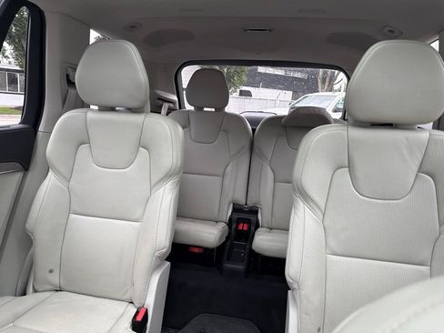 Used 2021 Volvo XC90 T8 Inscription w/ Advanced Package AWD/4WD image 17