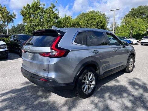 Used 2024 Honda CR-V EX image 9