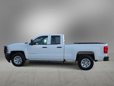 Used 2018 Chevrolet Silverado 1500 W/T w/ Trailering Package AWD/4WD image 5