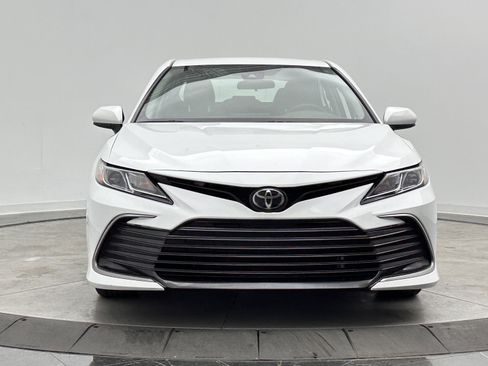 Used 2023 Toyota Camry LE FWD image 2