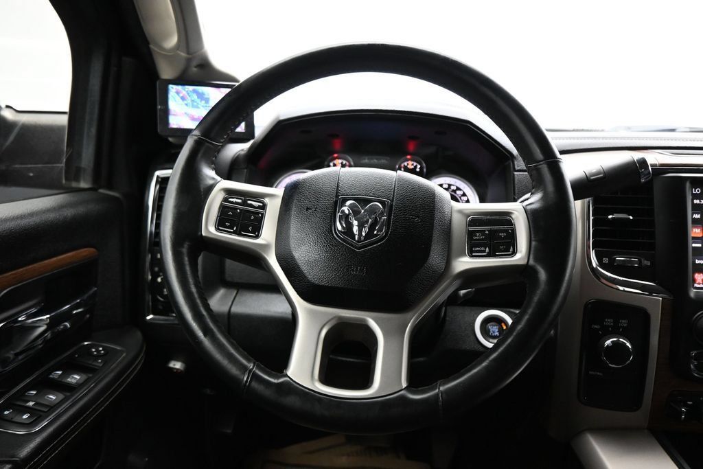Used 2013 RAM 3500 Laramie AWD/4WD image 16