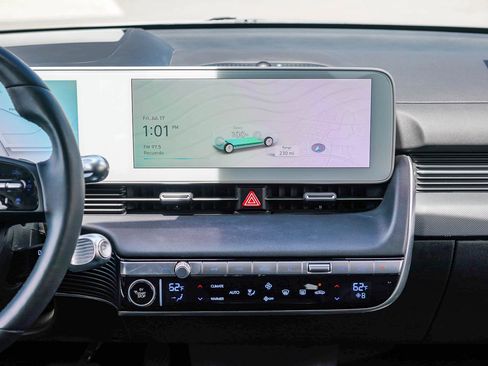 Certified 2023 Hyundai Ioniq 5 Limited AWD/4WD image 14