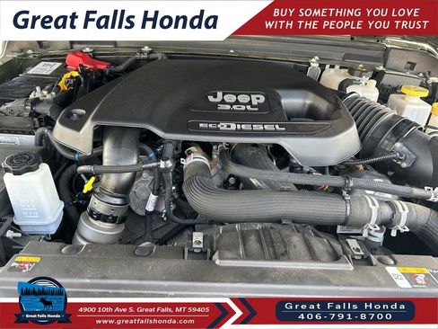 Used 2022 Jeep Gladiator Sport AWD/4WD image 39